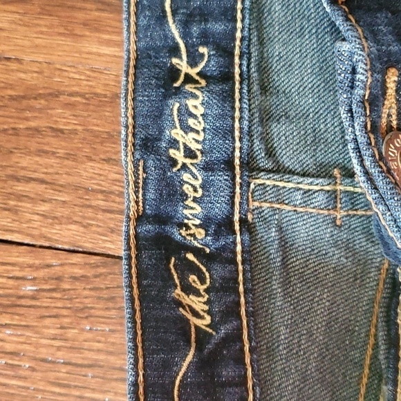 Old Navy shorts  - 4 - Picture 3 of 4